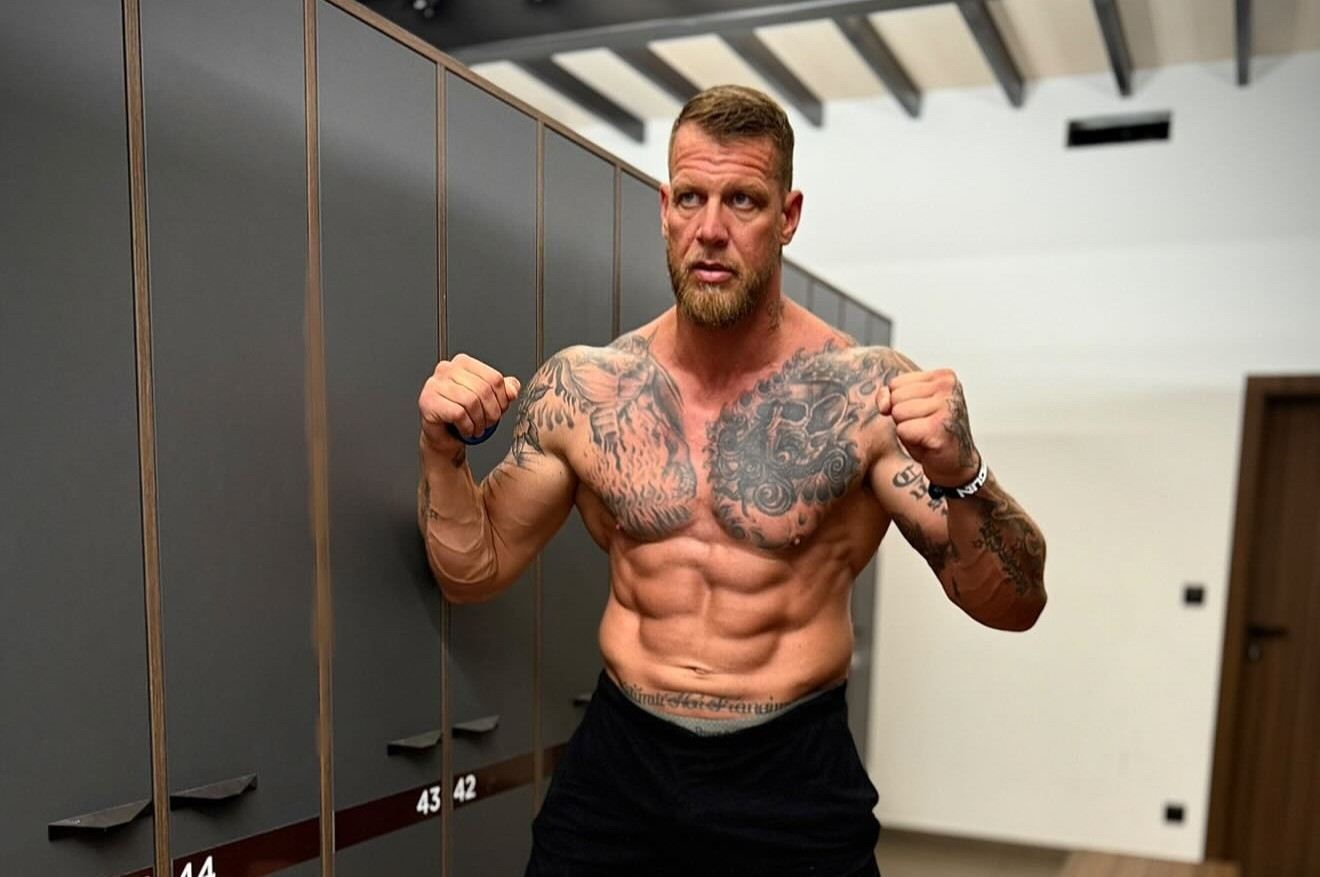 Ladislav Horák - 205 cm a 135 kg.