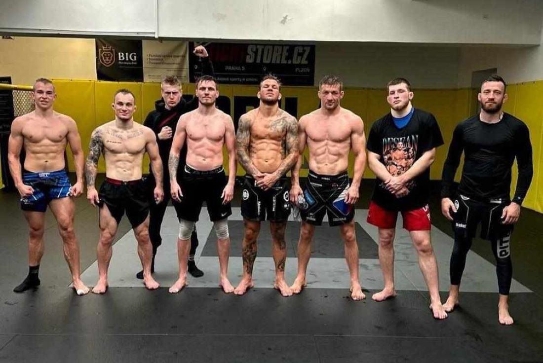 Vojtěch Khol a jeho MMA svět. Sparingy v Gorila gymu.