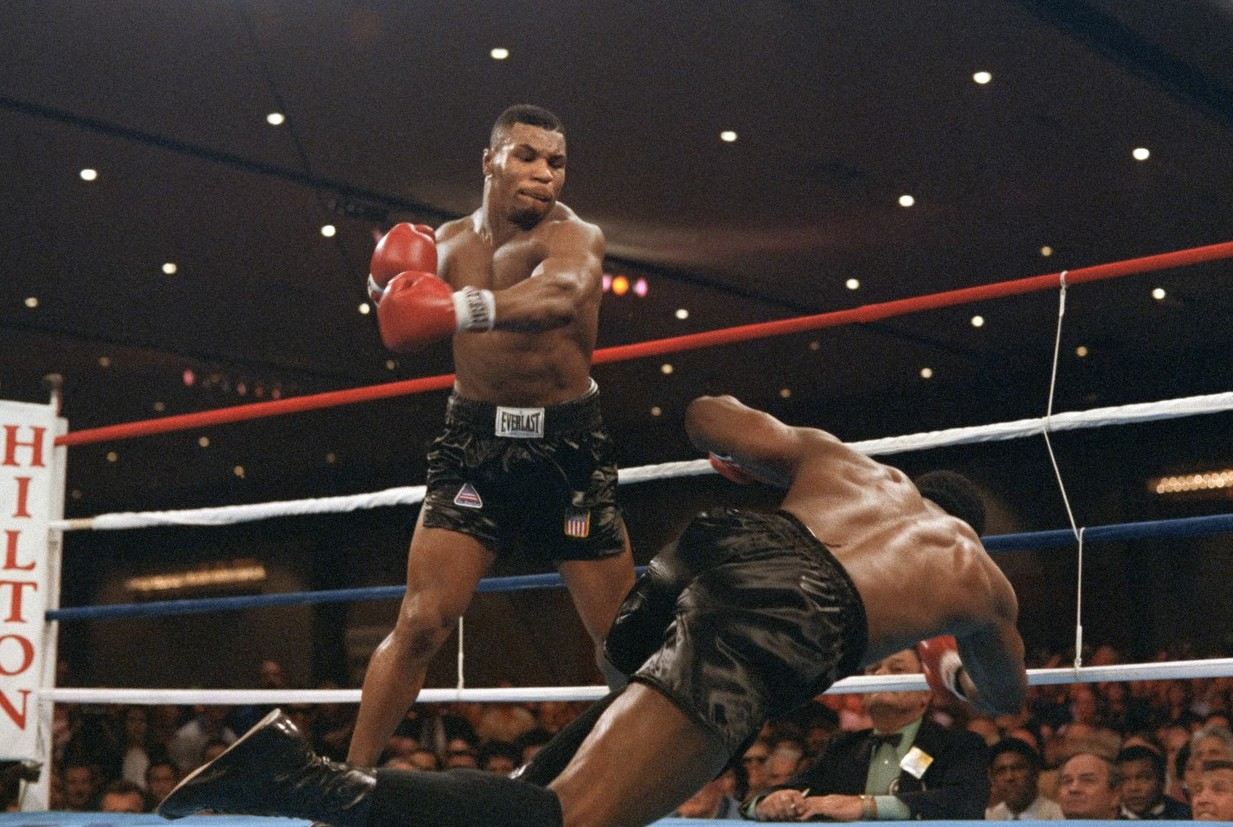 Mike Tyson ve 20 letech.