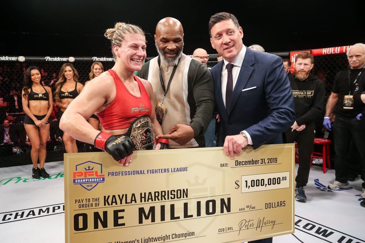 Kayla Harrison už milion dolarů v PFL nevyhraje.