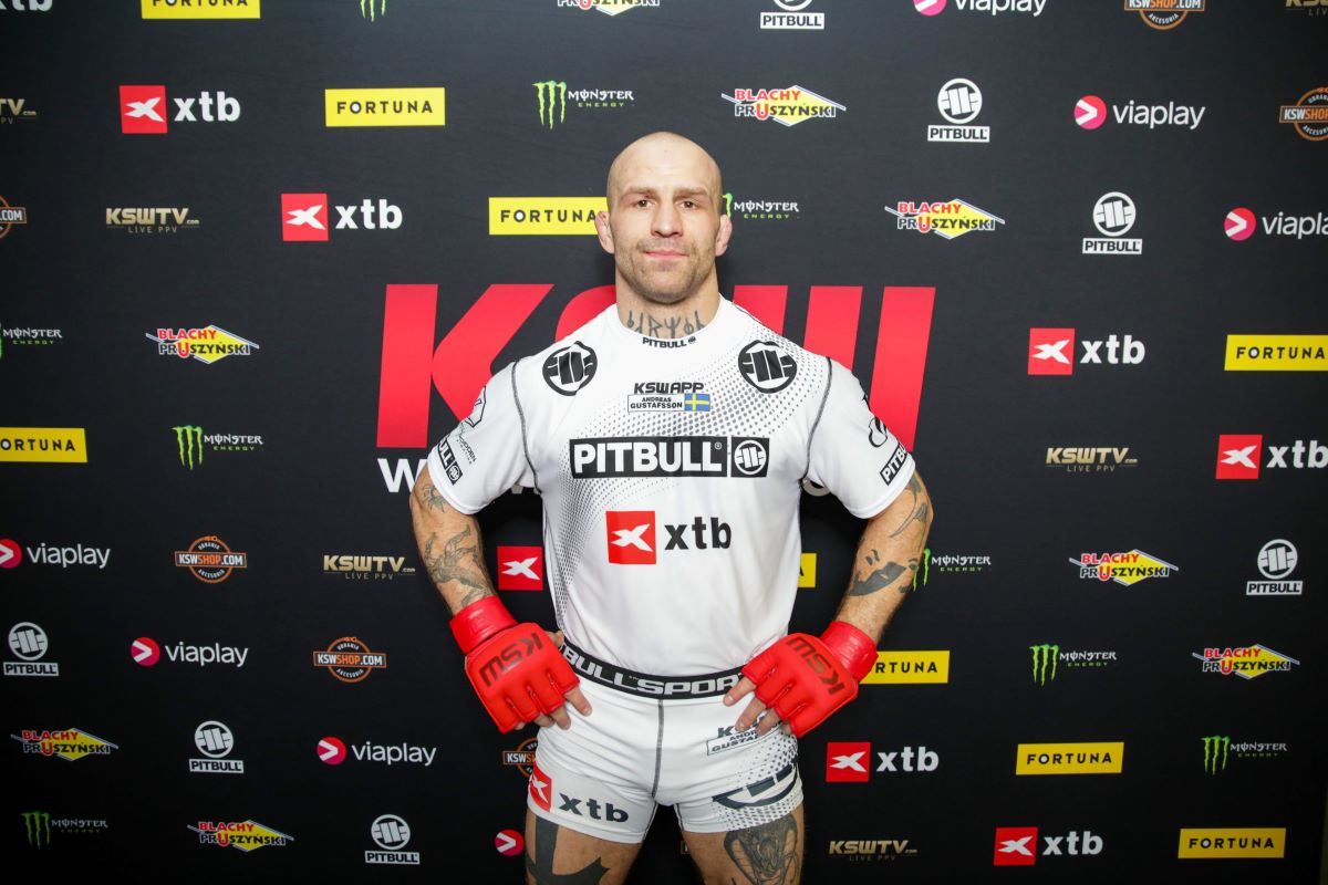 Andreas Gustafsson míří z KSW do UFC.