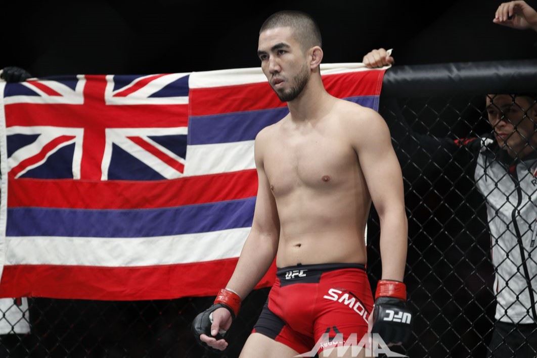 Louis Smolka v UFC.