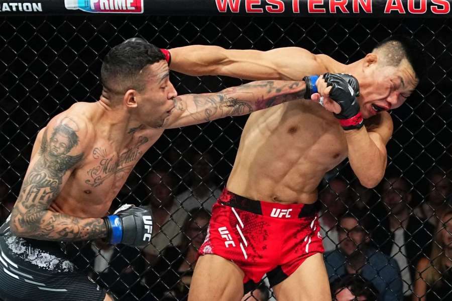 Chirurgická práce, tvrdé KO. Noční můra znovu trestala, uspala veterána UFC