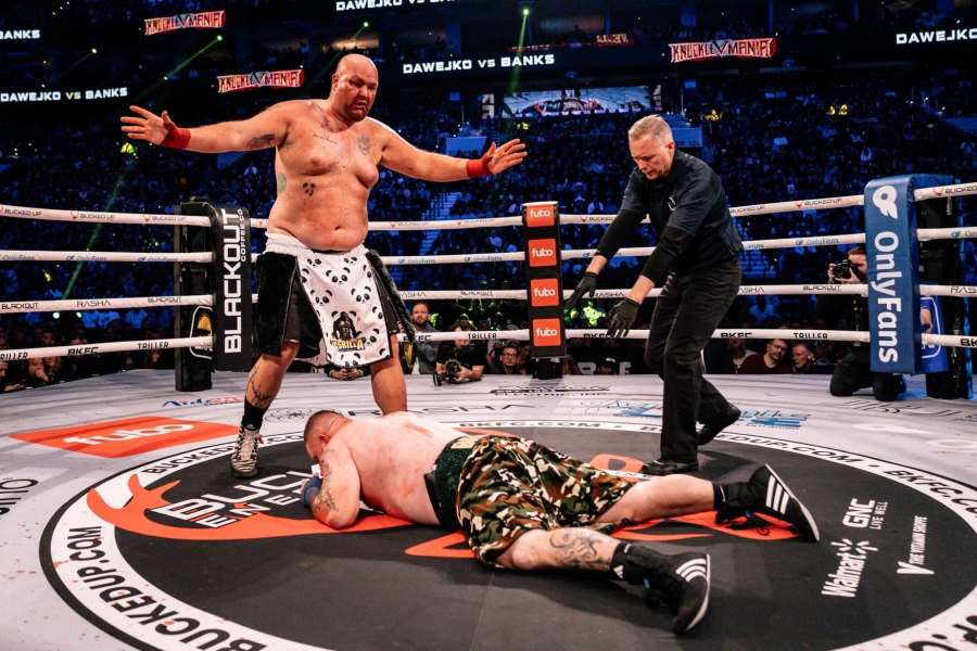 Syrové a vysoce adrenalinové. Box na ledě pod hlavičkou BKFC