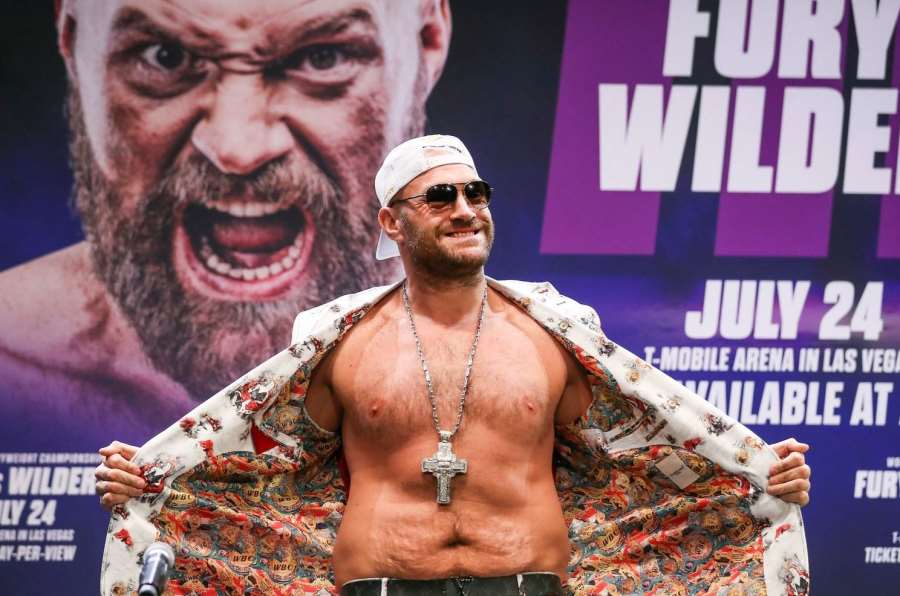 Furyho pozoruhodná proměna. Boxer shodil přes 60 kilo