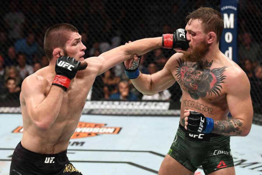 Nejsledovanější v historii. Před šesti lety zažil McGregor demolici