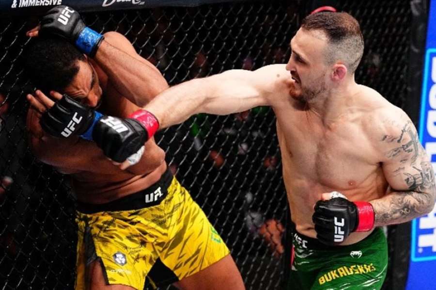 Demoliční výhra. Gladiátor z UFC ulovil bezbranného lva