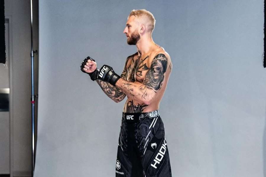 Před a po. Sympaťák z UFC se změnil k nepoznání. Potetoval si celé tělo